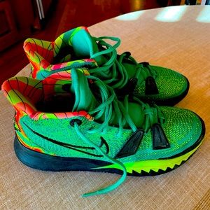 Kyrie 7 Basketball shoes